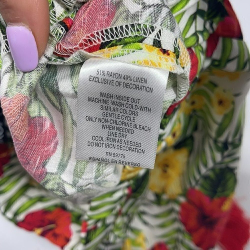 NWT xoxo Tropical Floral Print Linen Shorts w Red Tassel Fringe XS - Picture 6 of 9
